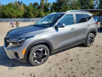  Salvage Kia Seltos