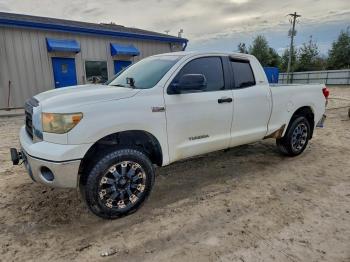  Salvage Toyota Tundra
