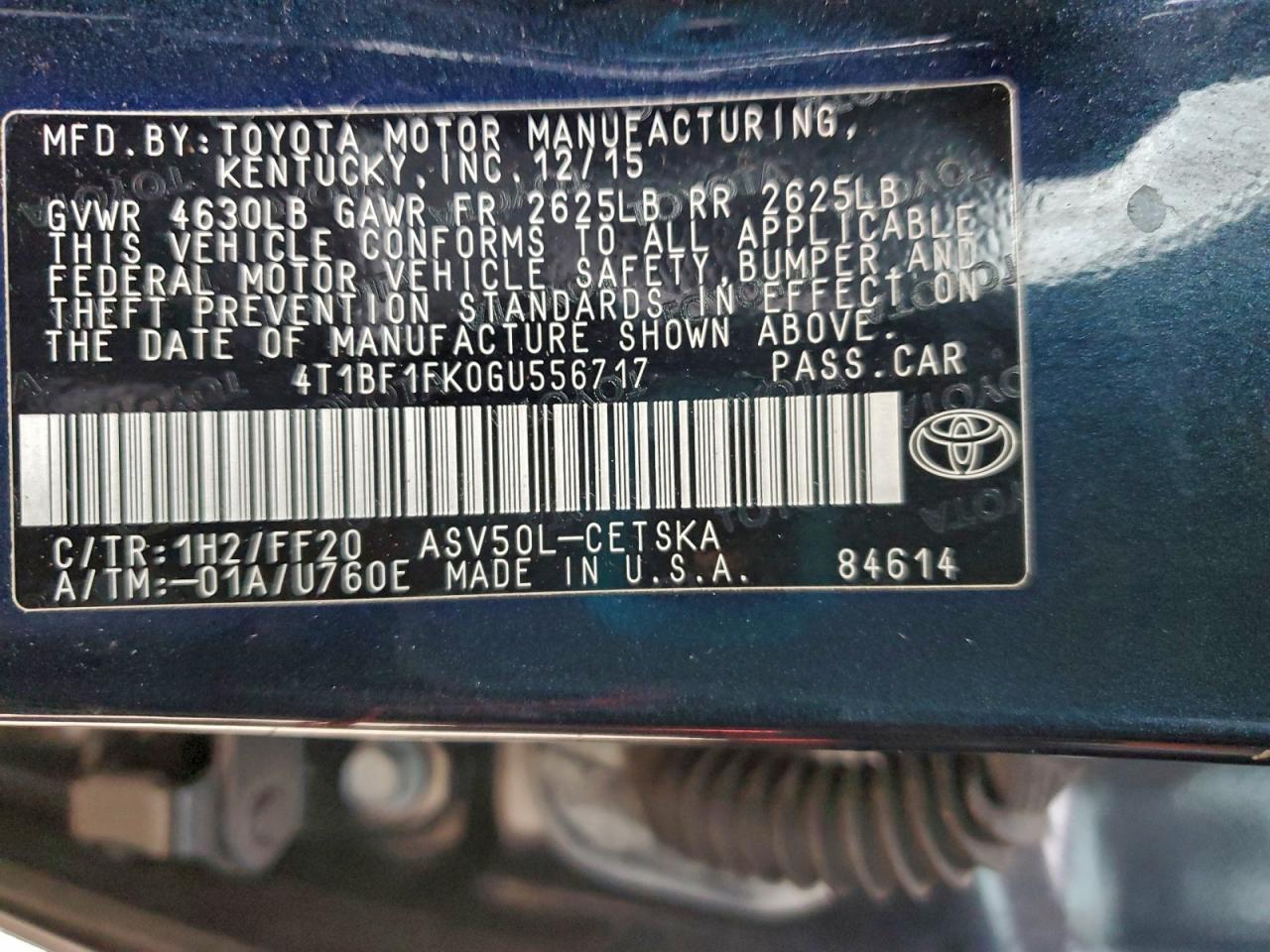 Toyota Camry Le Image 4