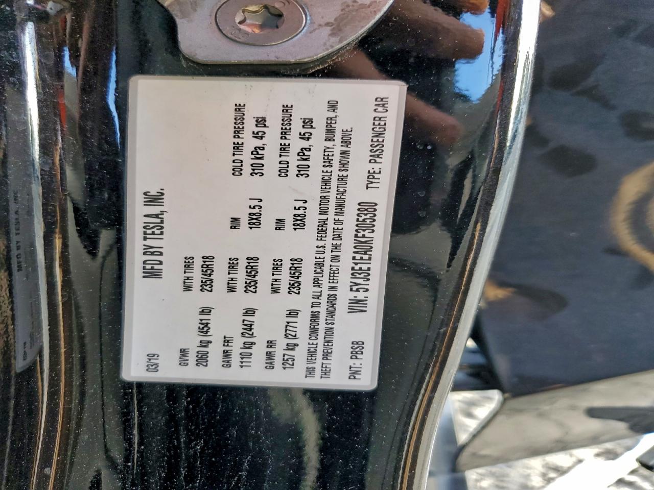 Tesla Model 3 Image 11