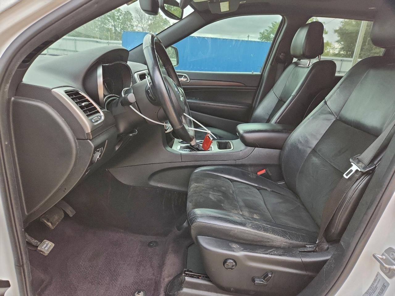 Jeep Grand Cherokee Laredo Image 7