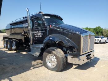  Salvage Kenworth Constructi
