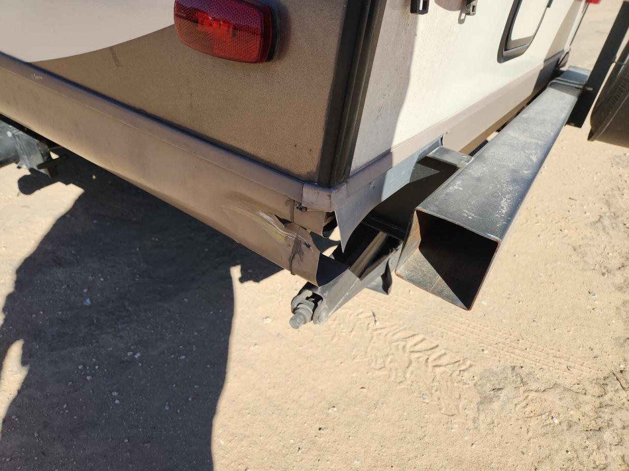 Rockwood 233s Roo Image 2