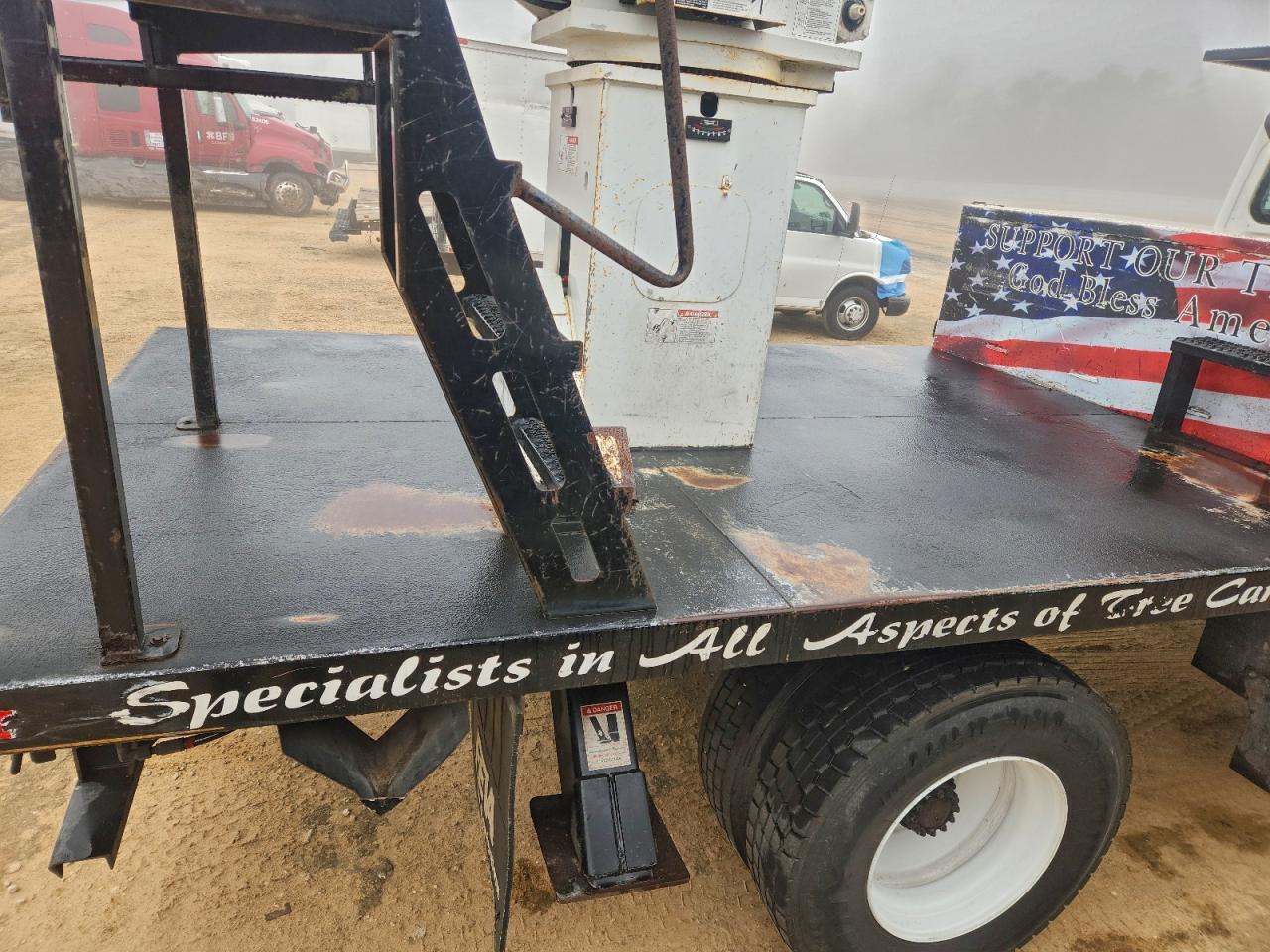 Freightliner M2 106 Medium Duty Image 5