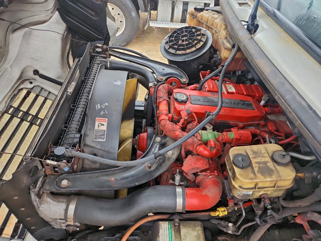 Freightliner M2 106 Medium Duty Image 8