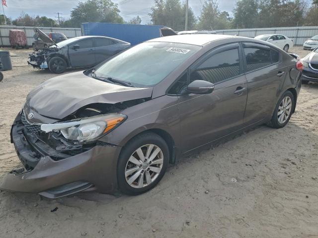  Salvage Kia Forte