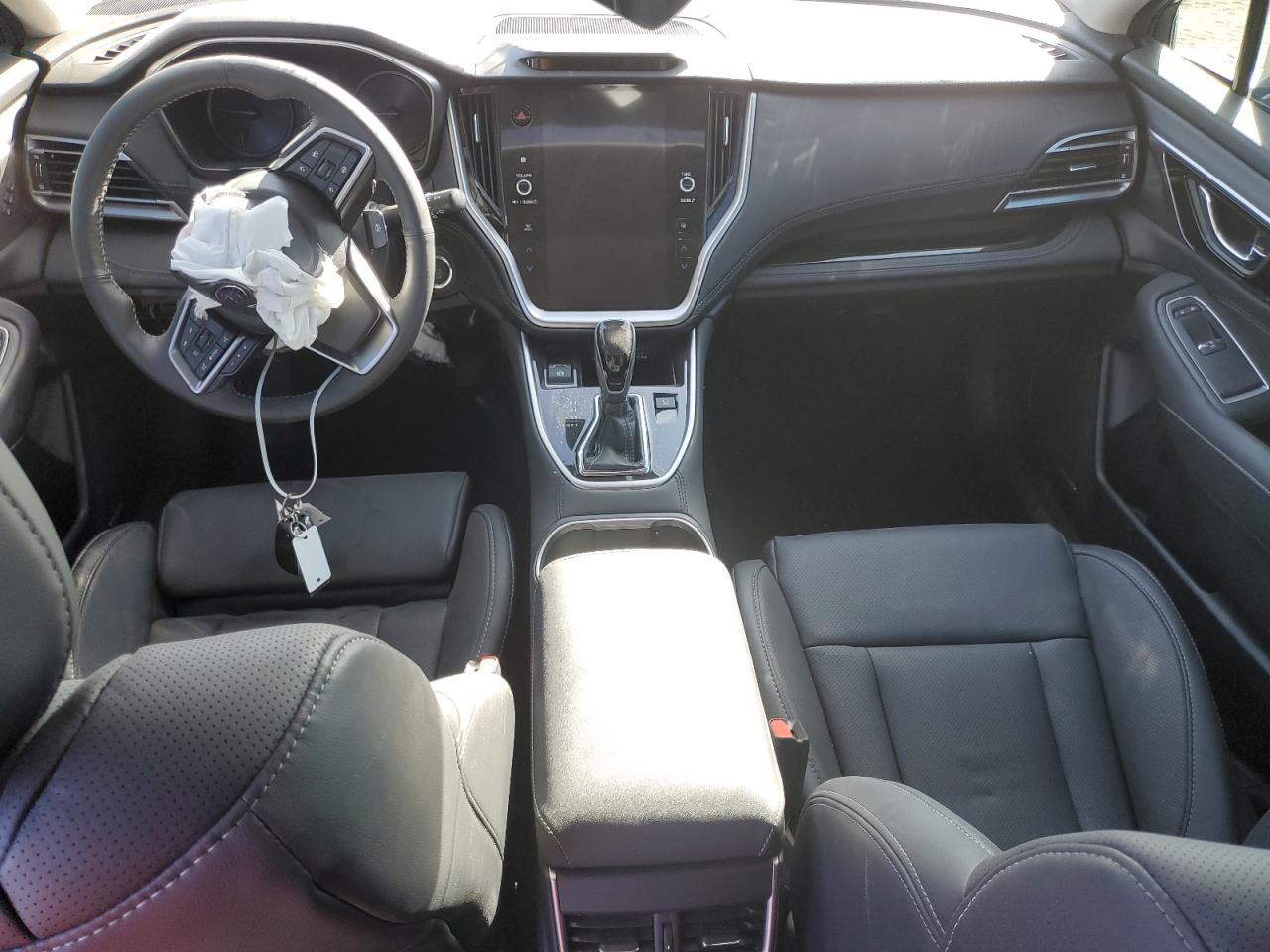 Subaru Outback Touring Image 2