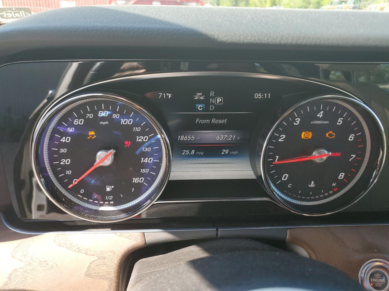 Mercedes-Benz E-Class 300 4matic Image 10