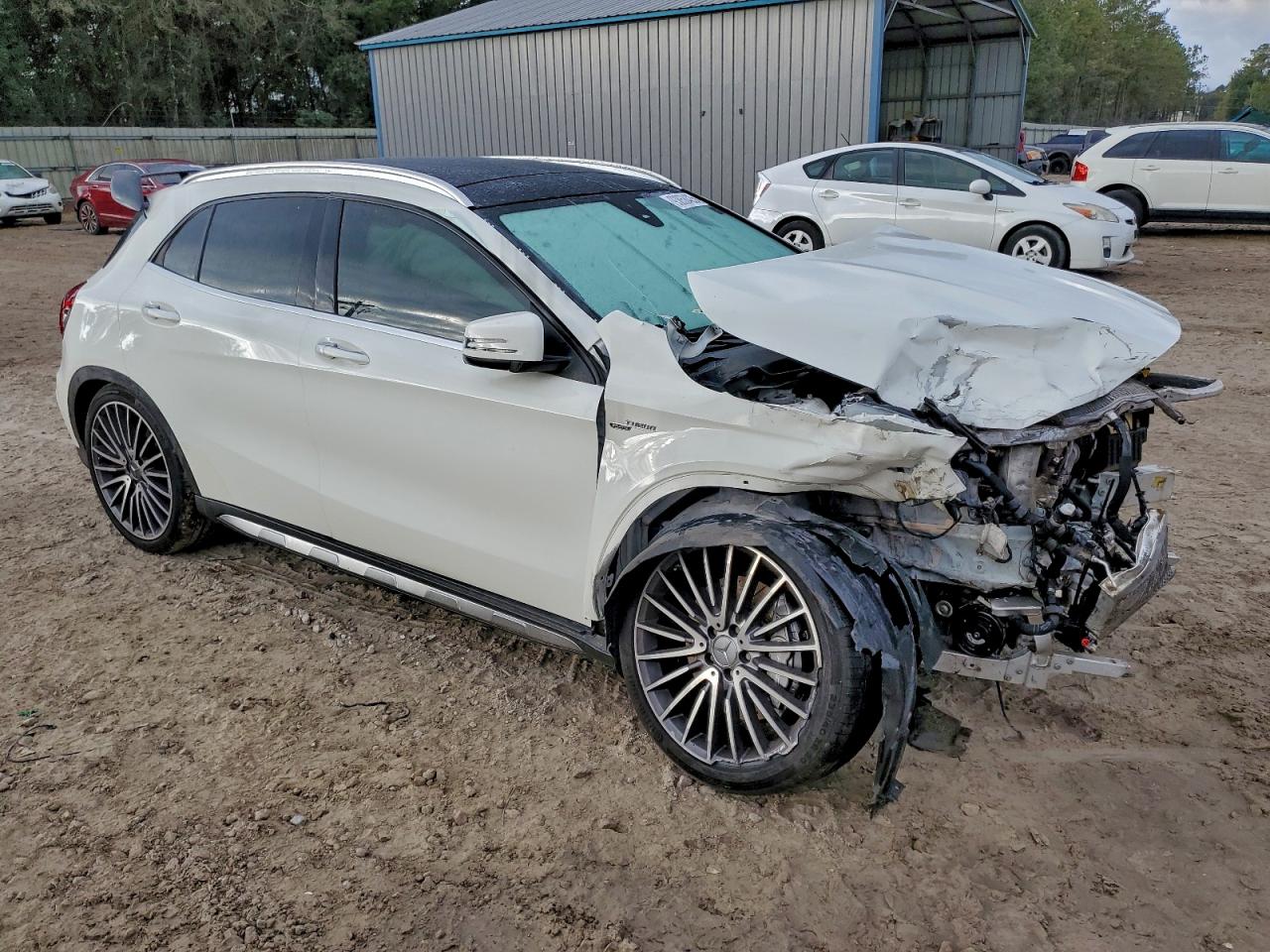 Mercedes-Benz GLA 45 Amg Image 6