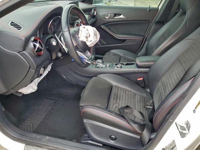 Mercedes-Benz GLA 45 Amg Image 12