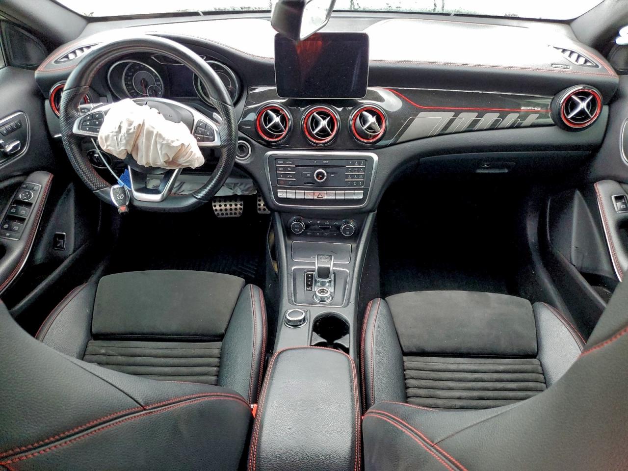 Mercedes-Benz GLA 45 Amg Image 5