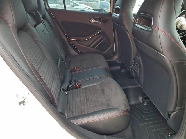 Mercedes-Benz GLA 45 Amg Image 4