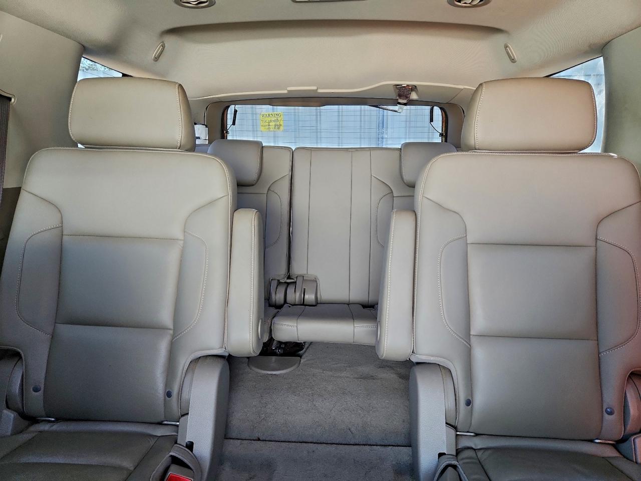 Chevrolet Tahoe C1500 Lt Image 6