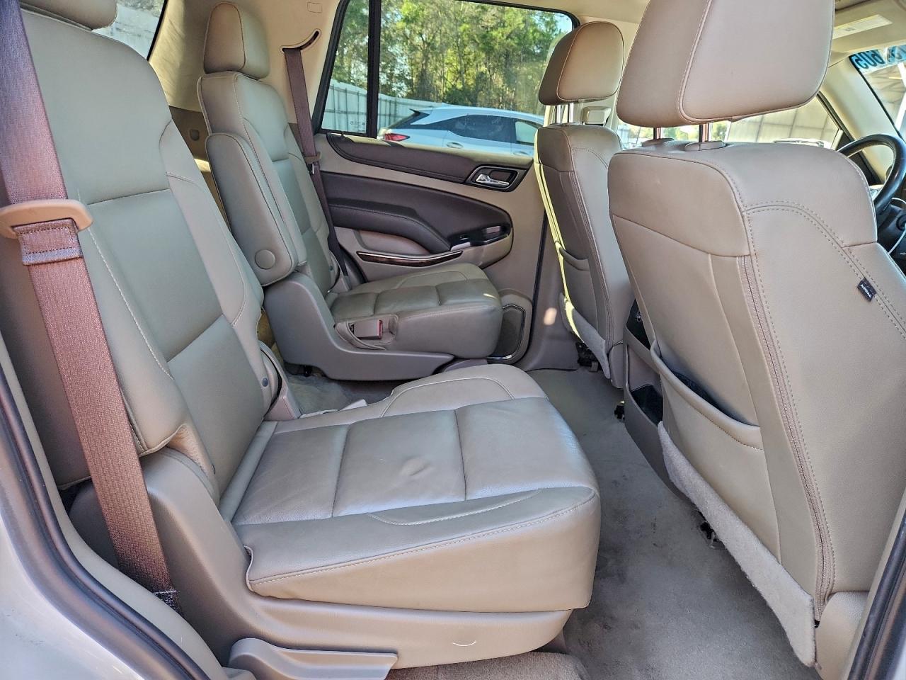 Chevrolet Tahoe C1500 Lt Image 13