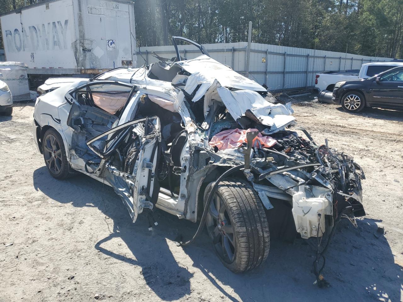 Nissan Maxima S Image 3