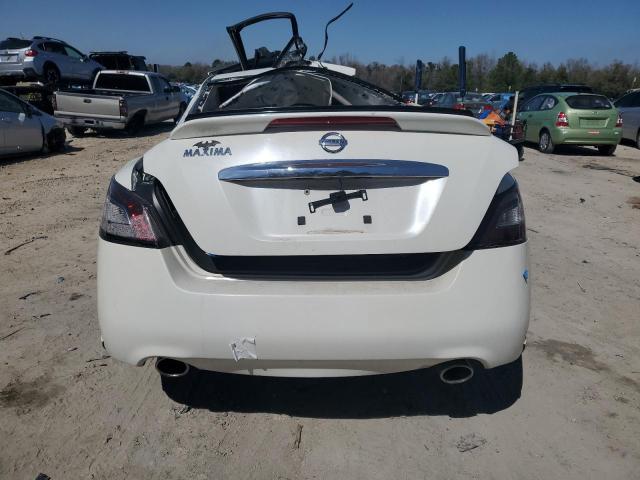 Nissan Maxima S Image 6