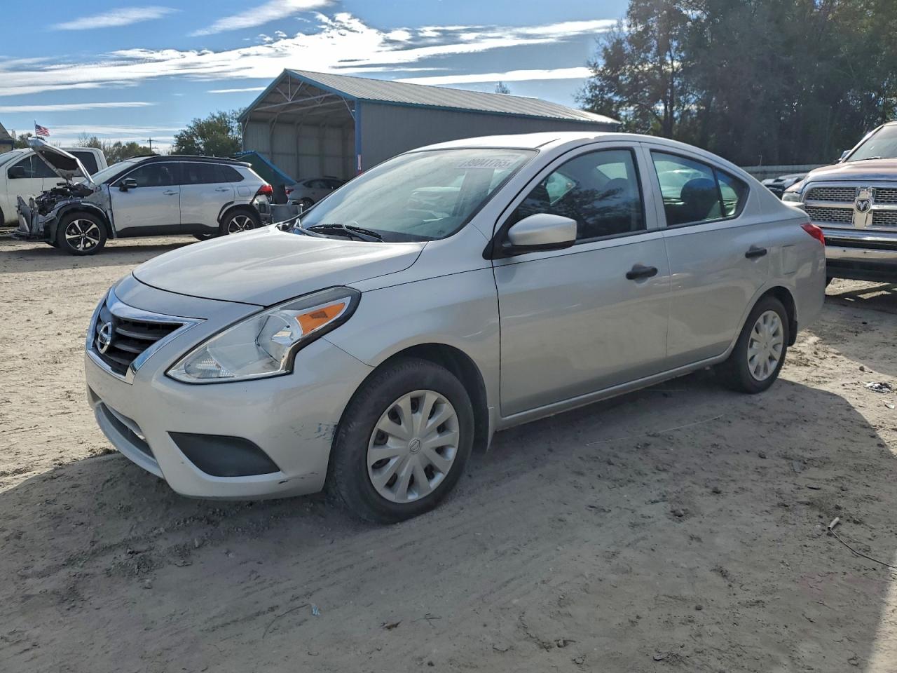 Nissan Versa S Image 1