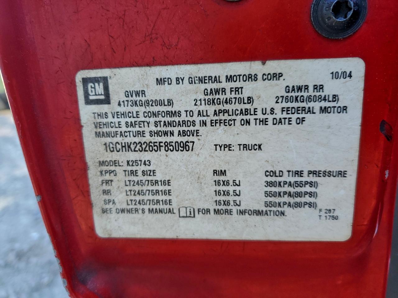 Chevrolet Silverado K2500 Heavy Duty Image 12