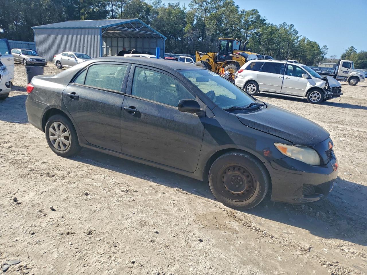 Toyota Corolla Base Image 3