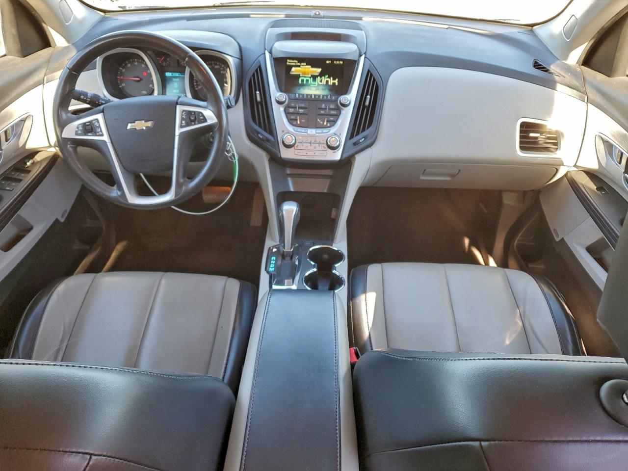 Chevrolet Equinox Ltz Image 8