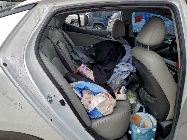 Kia Optima Ex Image 8