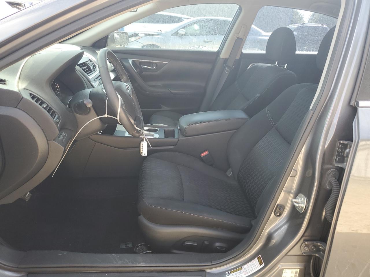 Nissan Altima 2.5 Image 7