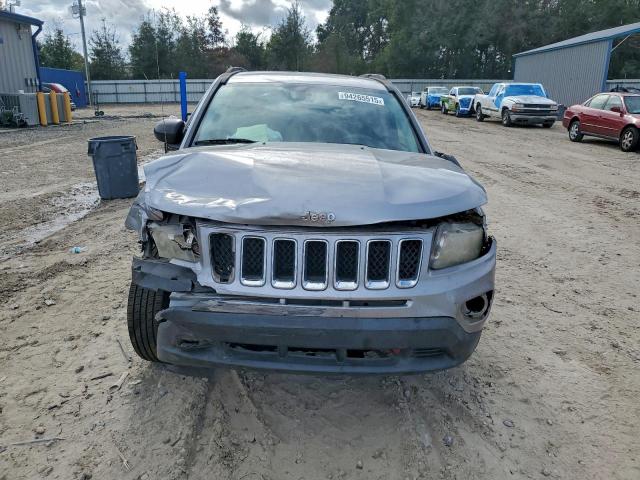 Jeep Compass Sport Image 2