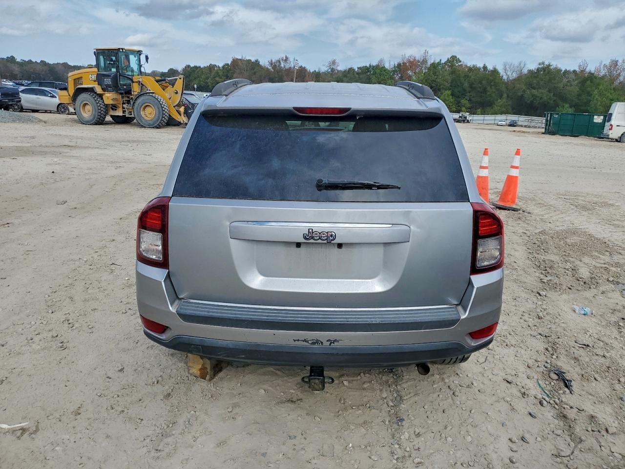 Jeep Compass Sport Image 3
