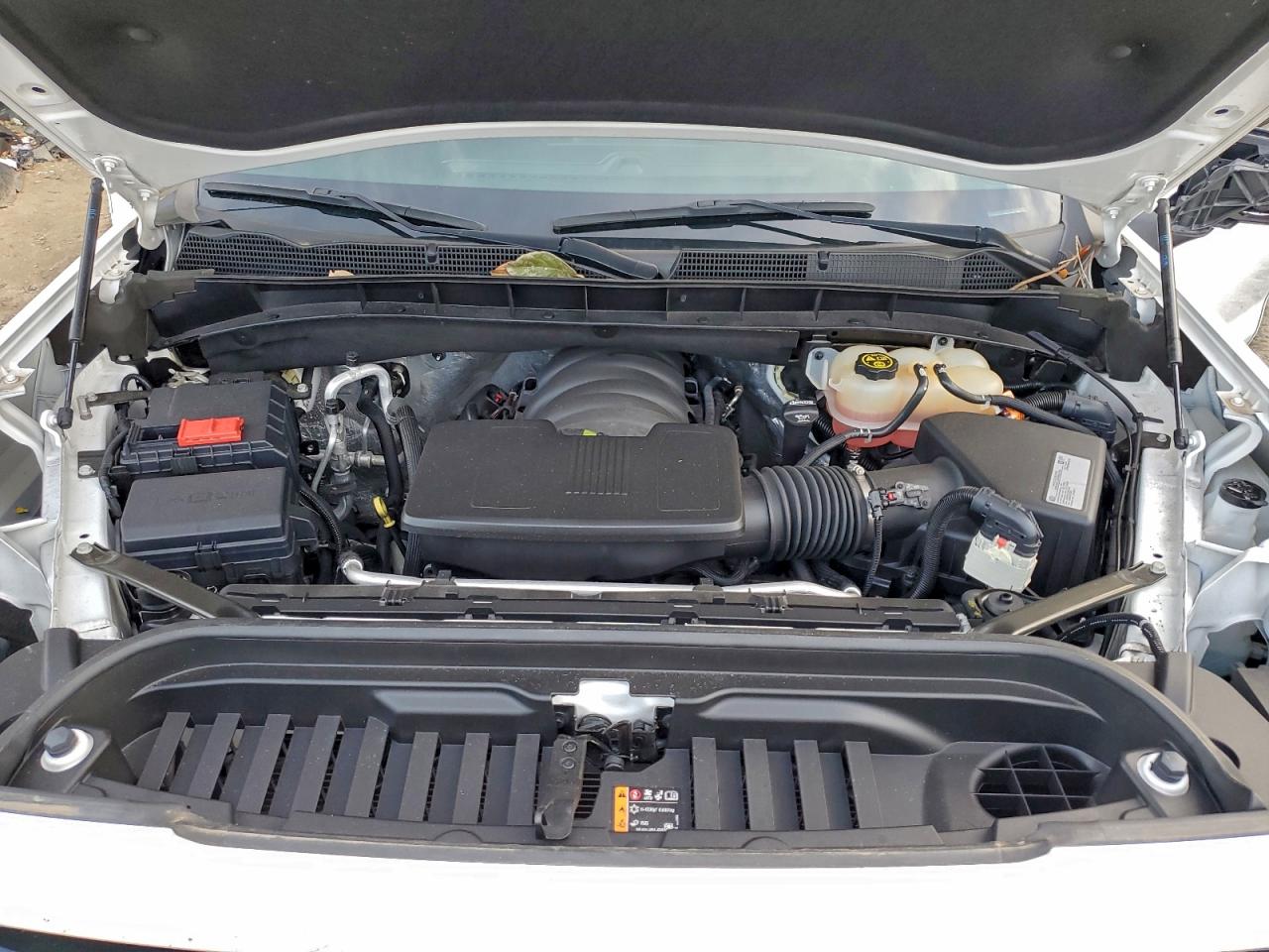 GMC Sierra C1500 Elevation Image 11