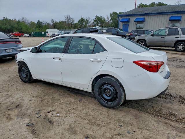 Toyota Corolla L Image 8