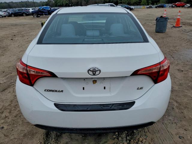 Toyota Corolla L Image 11