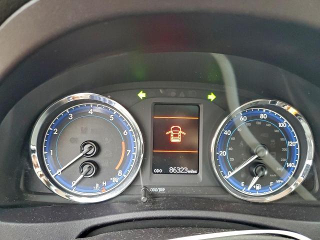 Toyota Corolla L Image 2