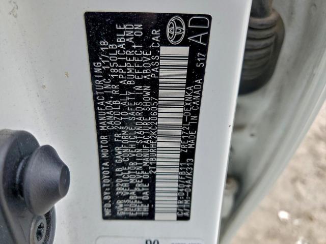 Toyota Corolla L Image 3