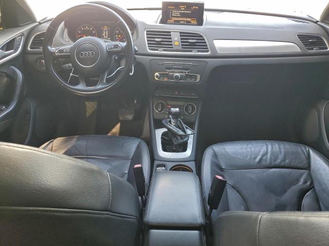 Audi Q3 Premium Image 2