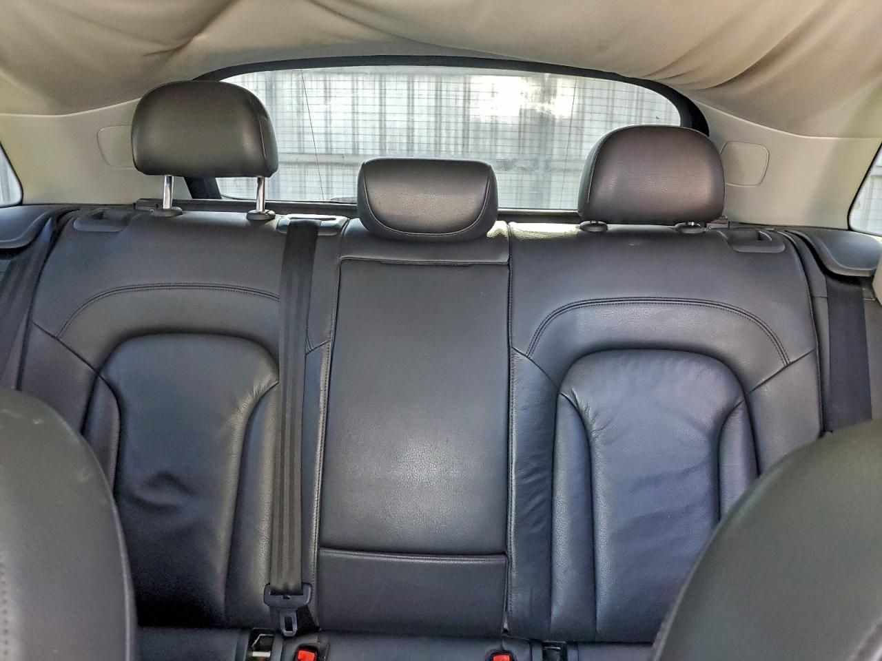 Audi Q3 Premium Image 4