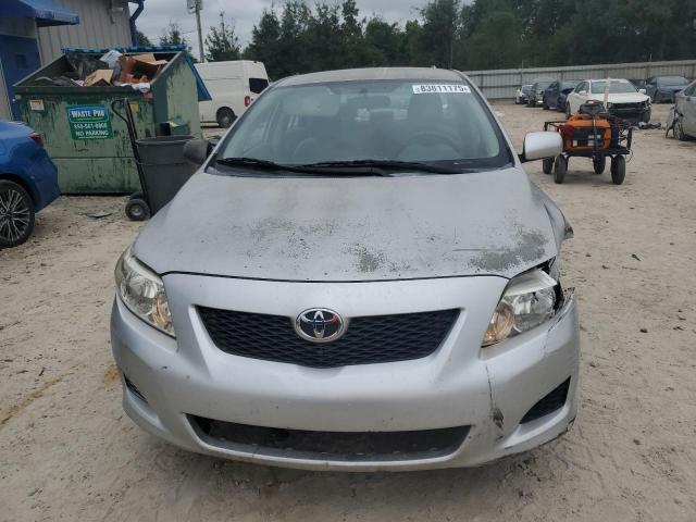 Toyota Corolla Base Image 10