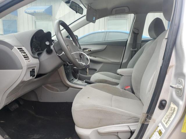 Toyota Corolla Base Image 6