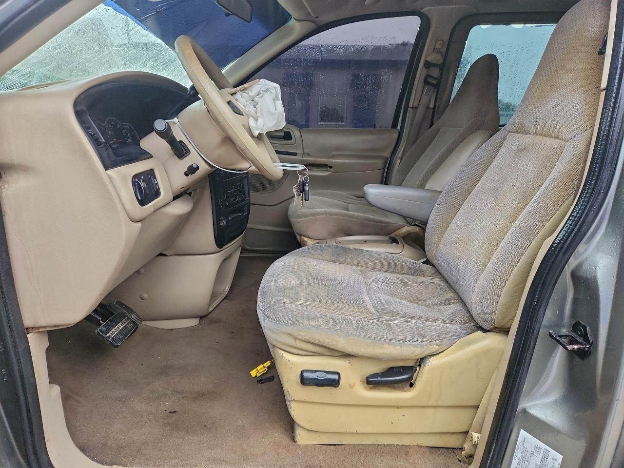 Ford Windstar Lx Image 11