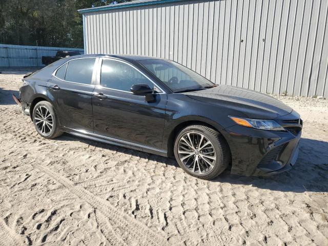 Toyota Camry L Image 3