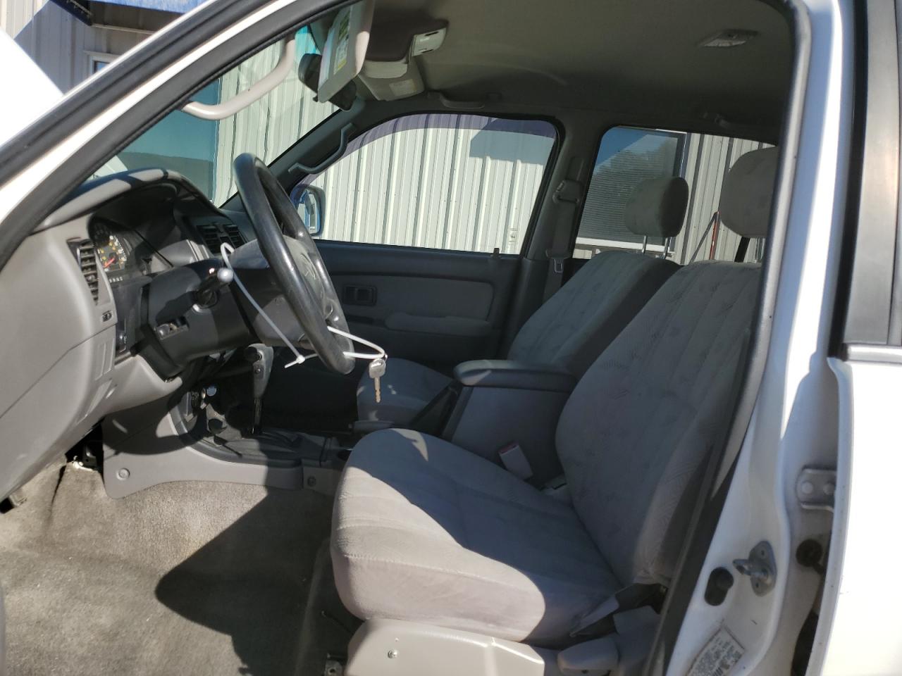 Toyota 4Runner Sr5 Image 7