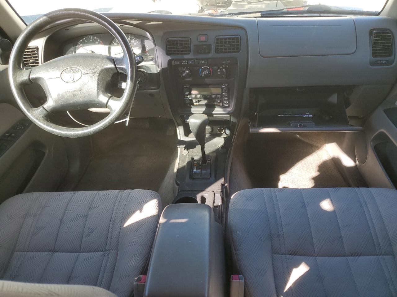 Toyota 4Runner Sr5 Image 6