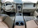 Lincoln Navigator Image 3