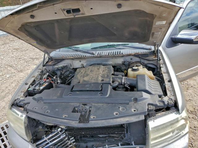 Lincoln Navigator Image 6