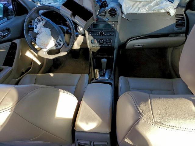 Nissan Altima Base Image 10