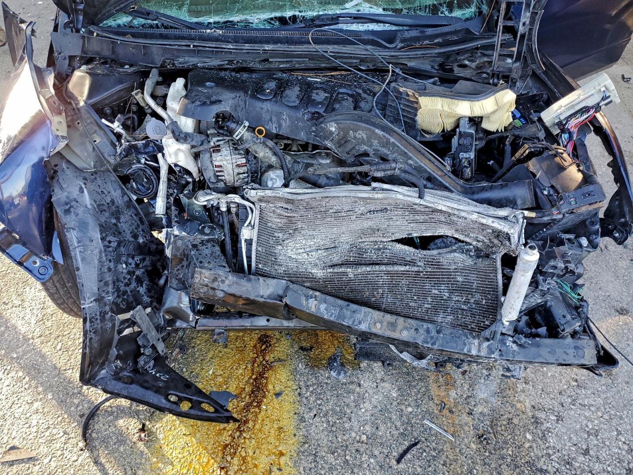 Nissan Altima Base Image 8