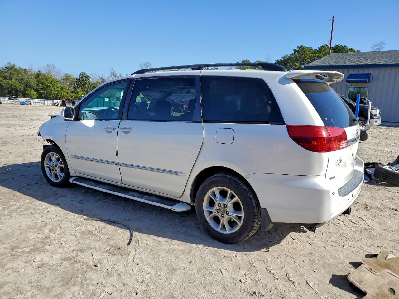 Toyota Sienna Xle Image 4