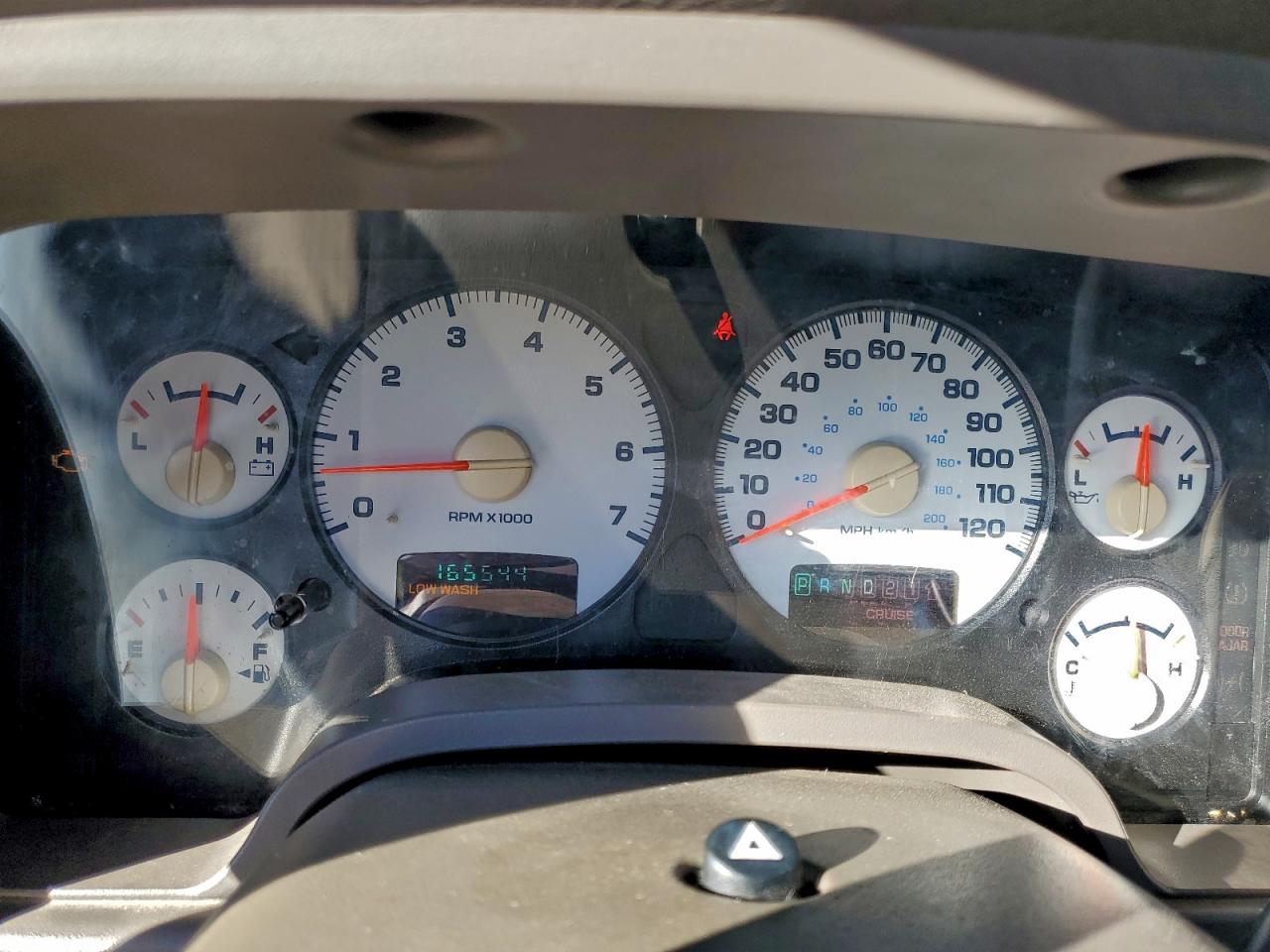 Dodge Ram 1500 St Image 11