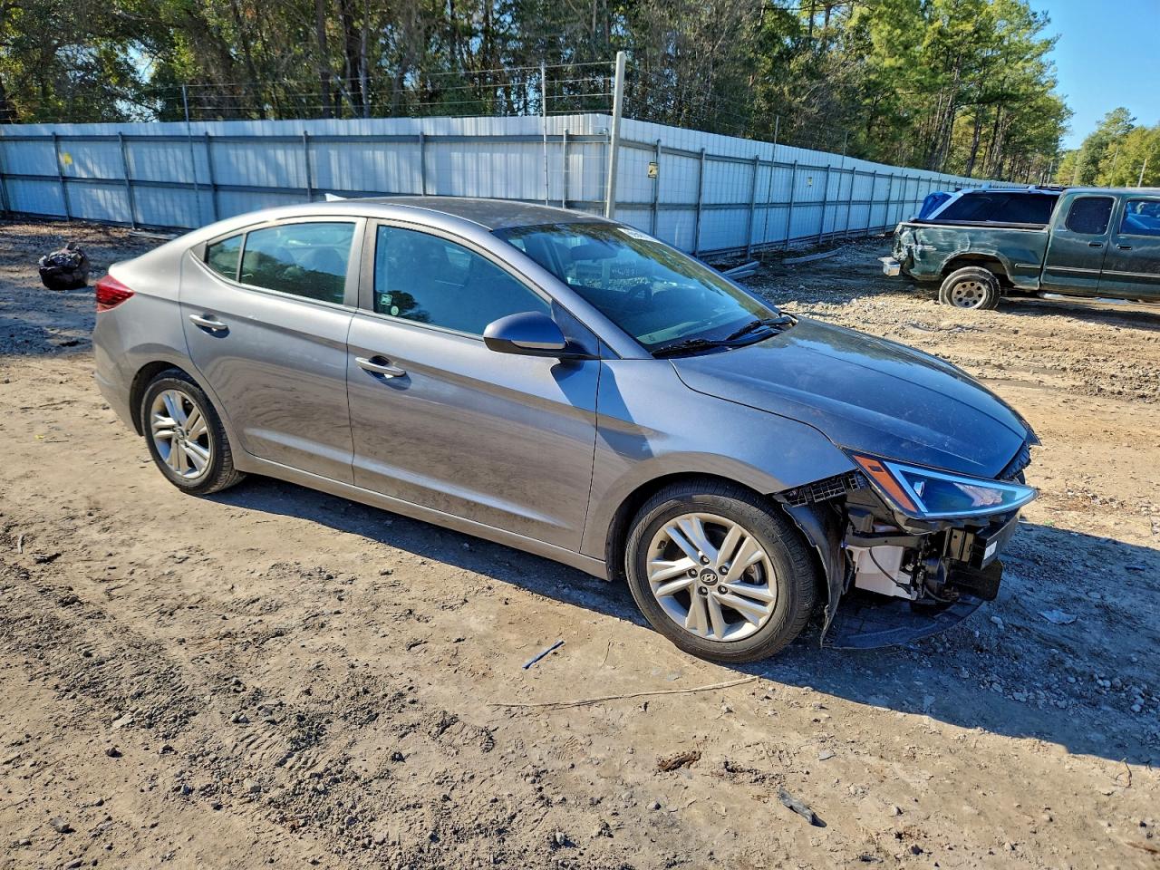 Hyundai ELANTRA Sel Image 7