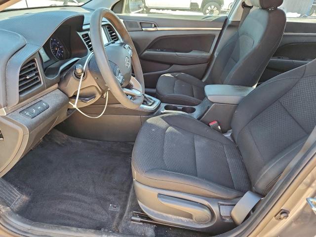 Hyundai ELANTRA Sel Image 10