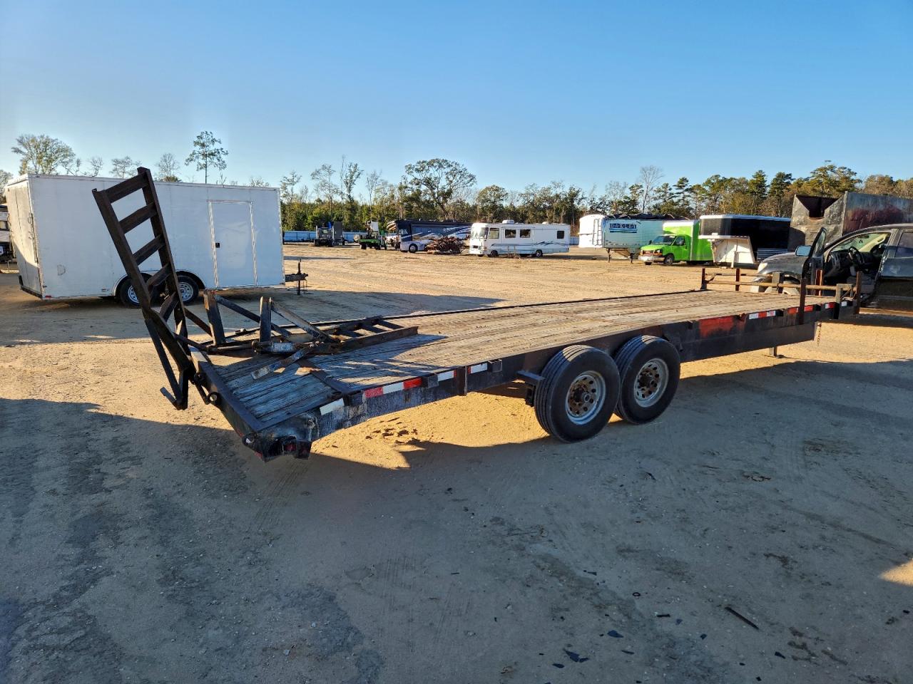 Down To Earth Trailer Image 9